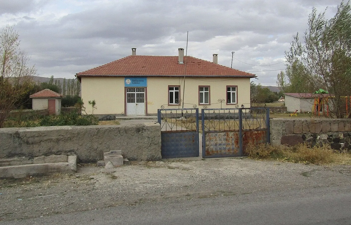 Hüyük göl çevresi ve ilçe